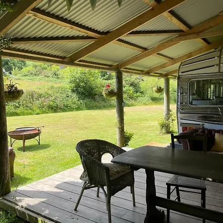 Campingplads The Quarry Caravan *